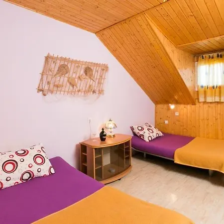 Graziela Apartament *